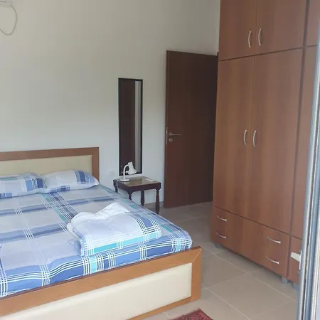 Macky Apartment